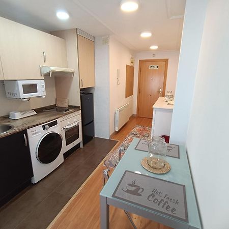 Apartamento Hospital Los Prados Parking Gratuito オビエド エクステリア 写真