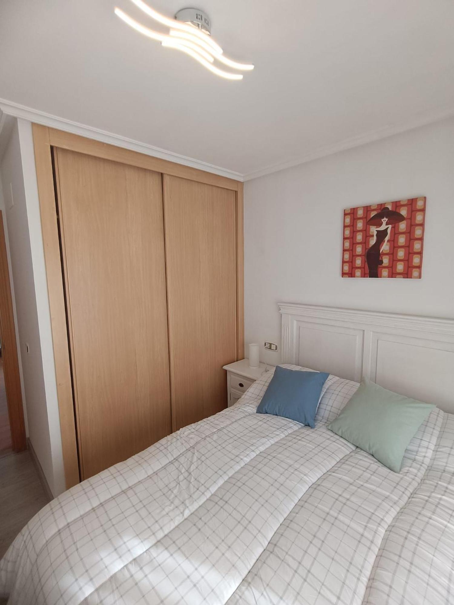 Apartamento Hospital Los Prados Parking Gratuito オビエド エクステリア 写真